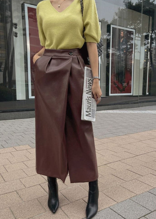 Sophisticated Garment with a Clean Classic Look