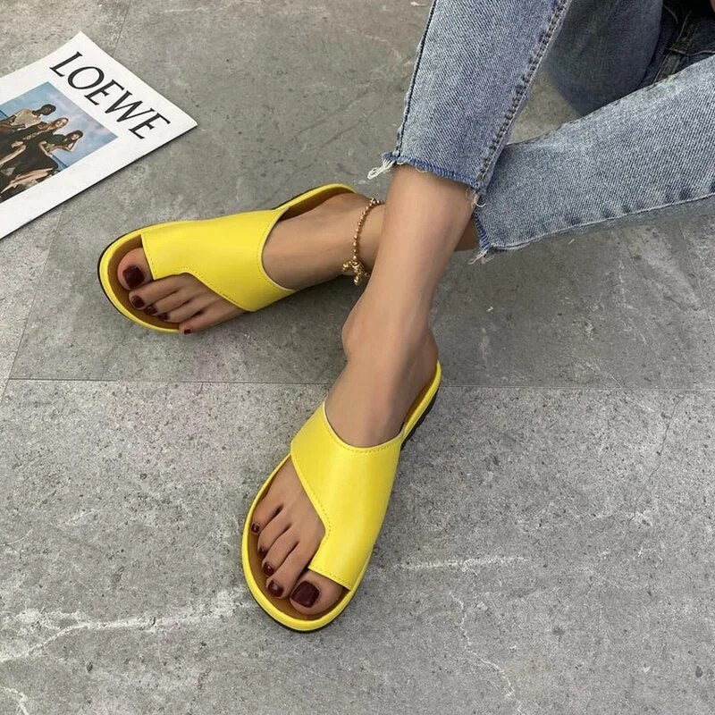 Graceful Orthopedic Sandals for Modern Look