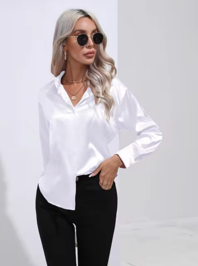 Timeless Vintage Style Blouse