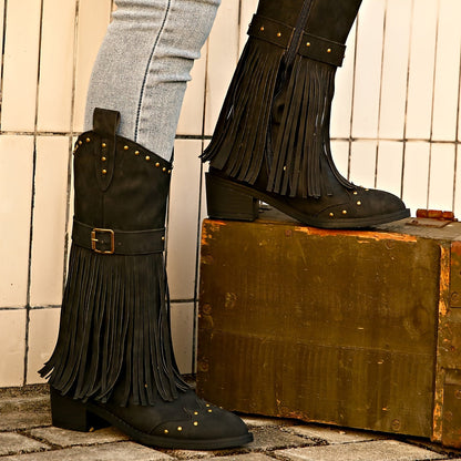 Graceful Orthopedic Boots for Modern Look