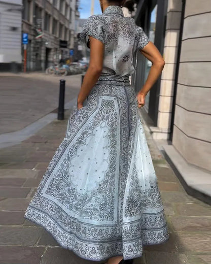 Timeless Vintage Style Blouse