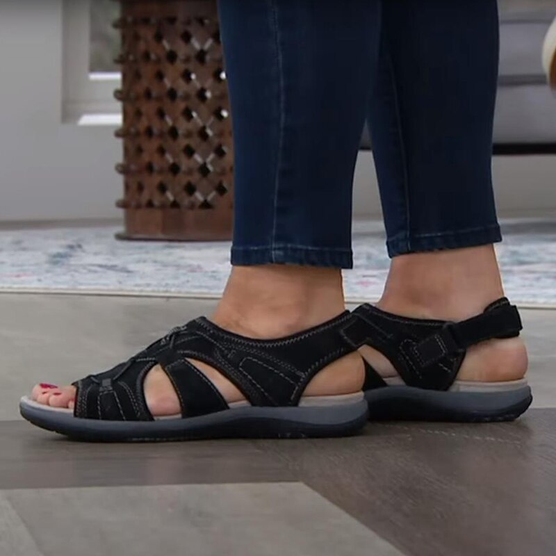 Graceful Orthopedic Sandals for Modern Look