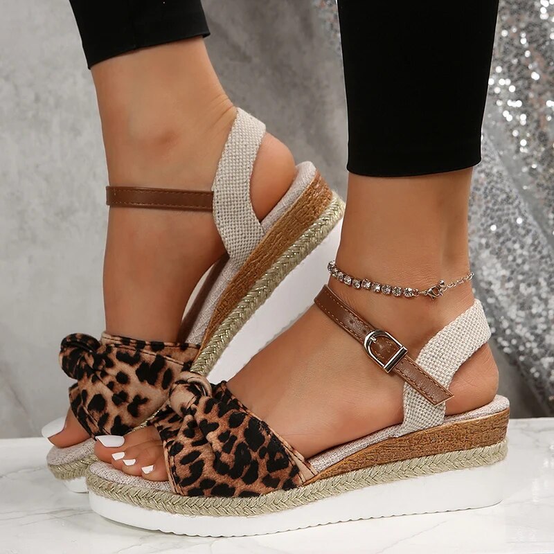 Chic Orthopedic Shoes with Unique Design