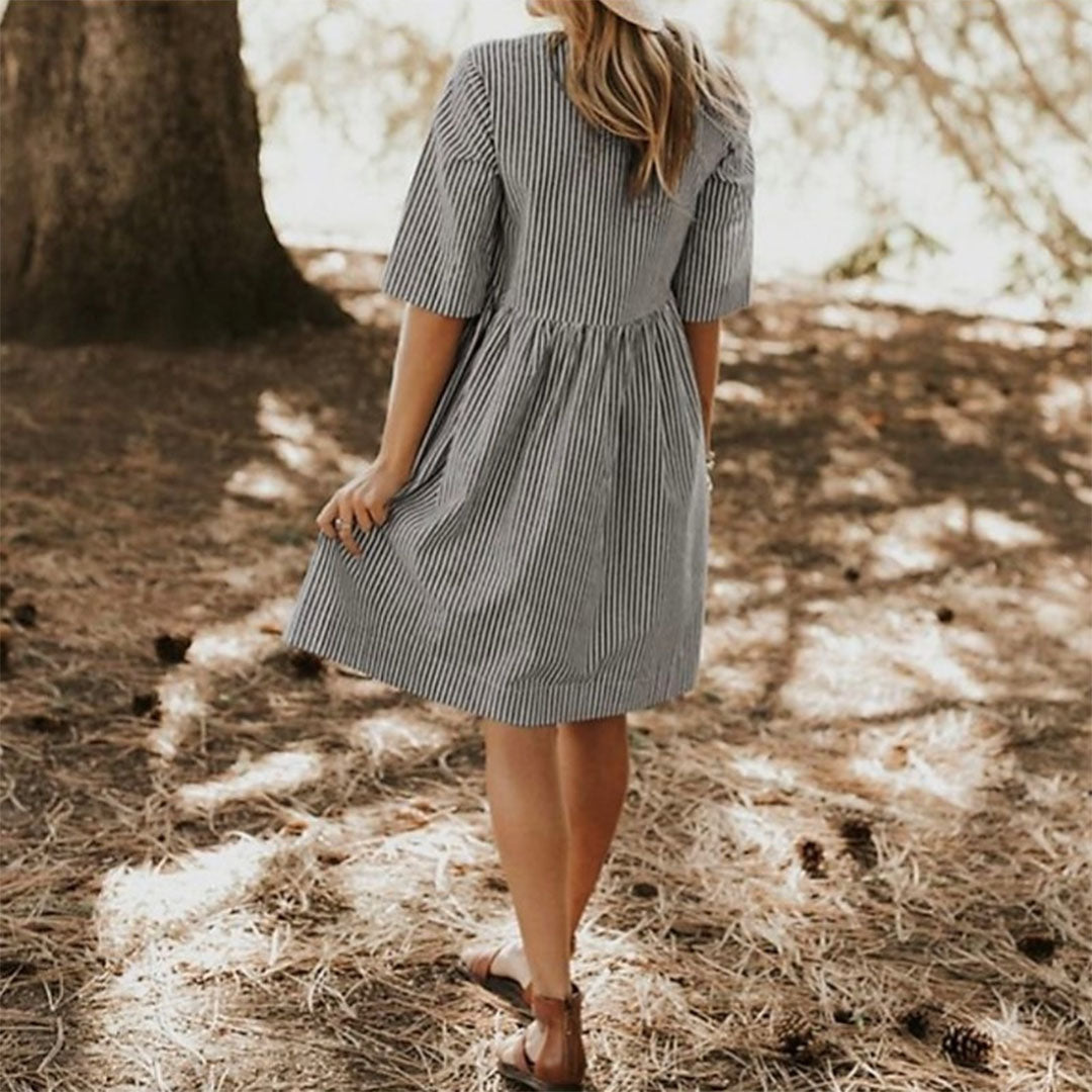 Timeless Vintage Style Dress