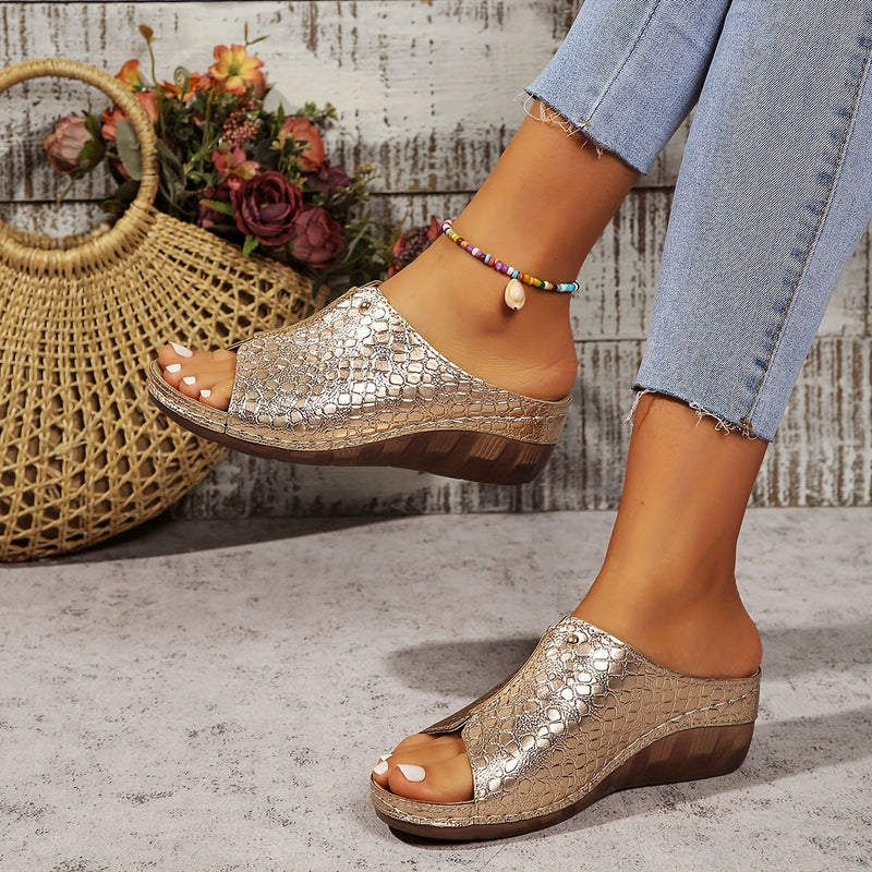 Graceful Orthopedic Sandals for Modern Look