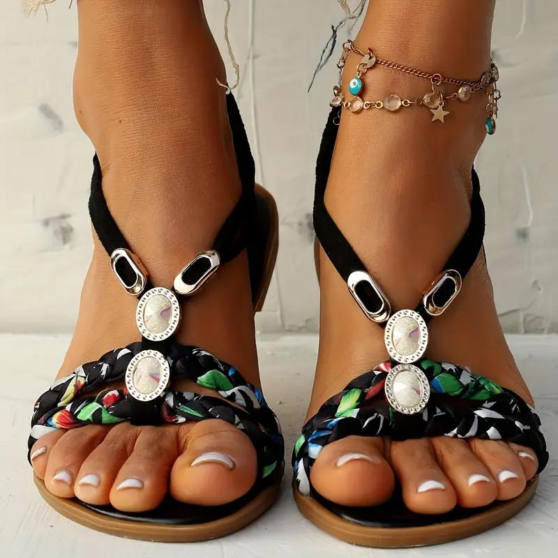 Graceful Orthopedic Sandals for Modern Look