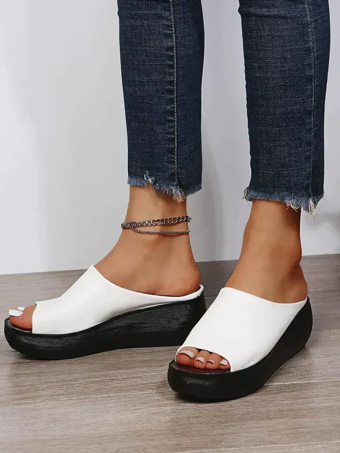 Chic Orthopedic Sandals with Unique Design