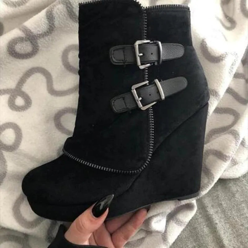 Comfortable Orthopedic Boots for Daily Wear