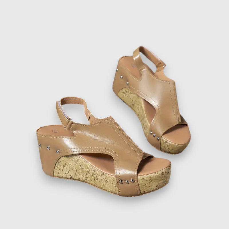 Graceful Orthopedic Shoes for Modern Look
