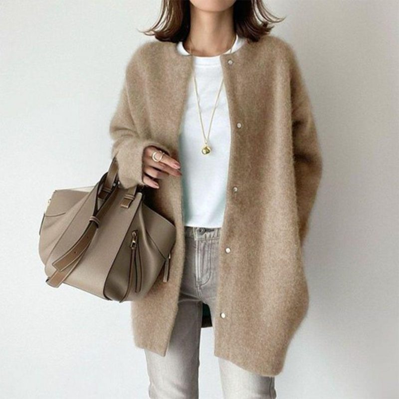 Gracefully Designed Cardigan