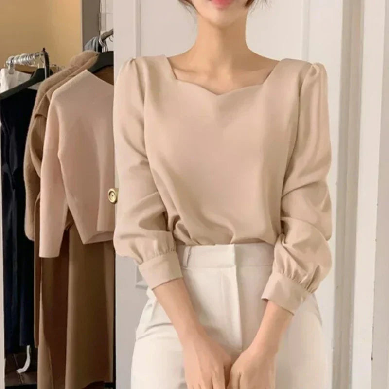 Timeless Vintage Style Blouse