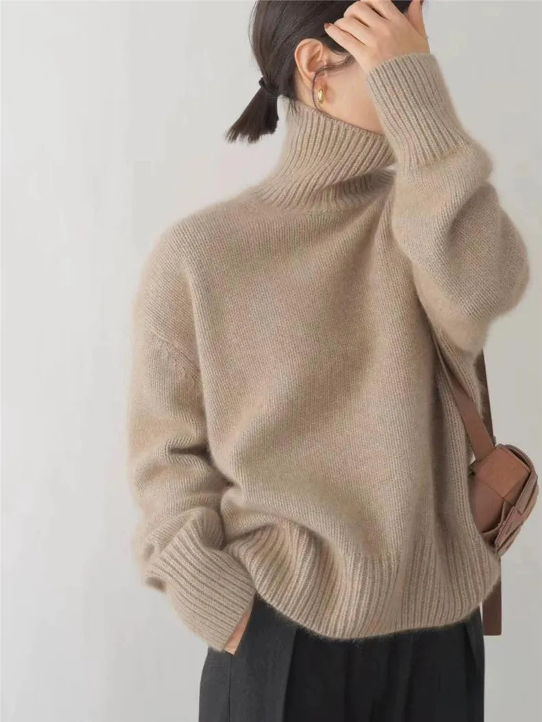 Timeless Vintage Style Pullover
