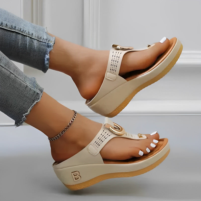 Chic Orthopedic Sandals with Unique Design