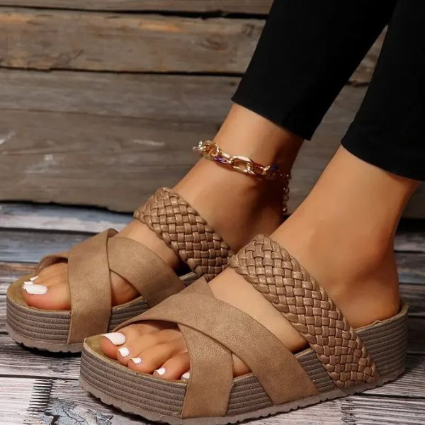 Lightbrown