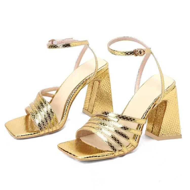 Chic Orthopedic Sandals with Unique Design