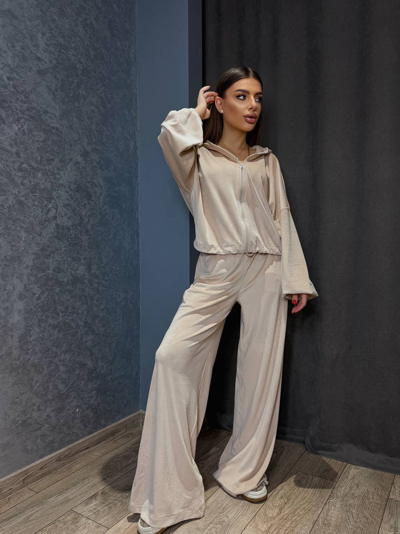 Timeless Vintage Style Garment