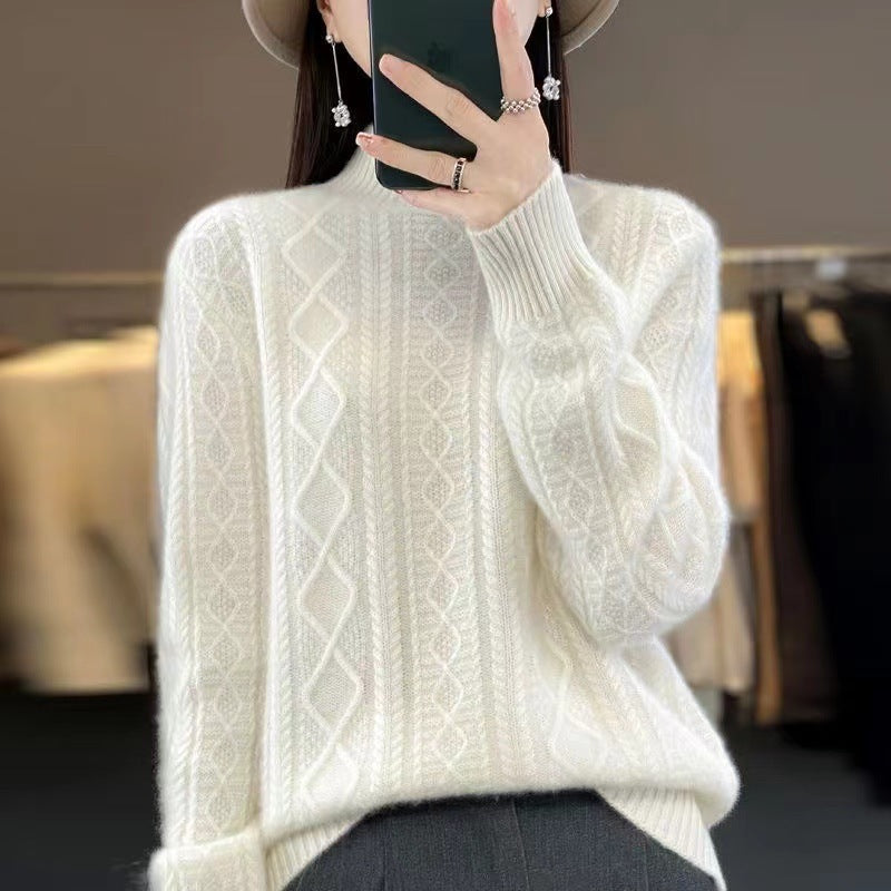 Elegantly Designed Pullover
