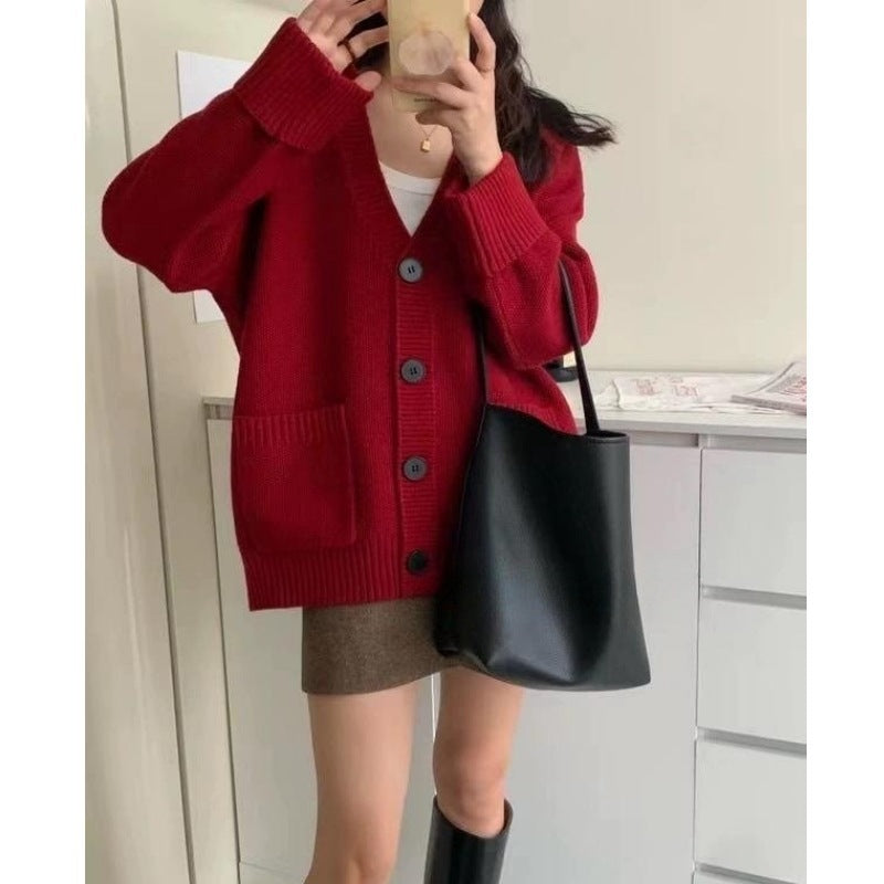 Elegantly Designed Cardigan