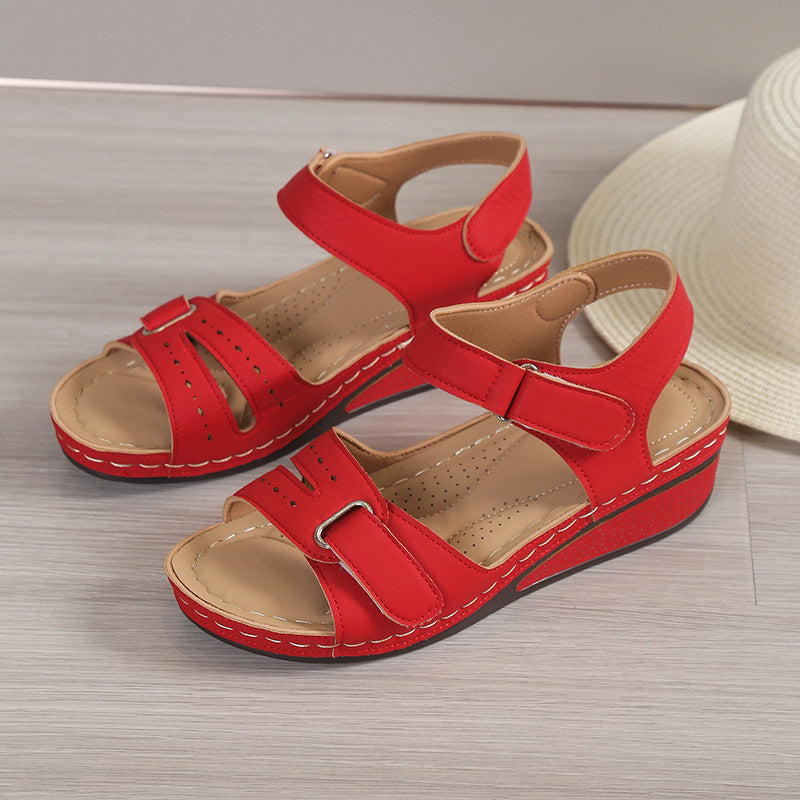 Graceful Orthopedic Sandals for Modern Look
