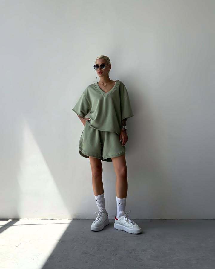 Timeless Vintage Style Garment