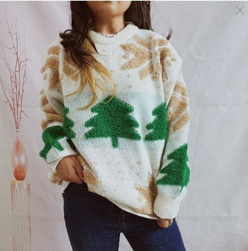 Elegantly Designed Pullover