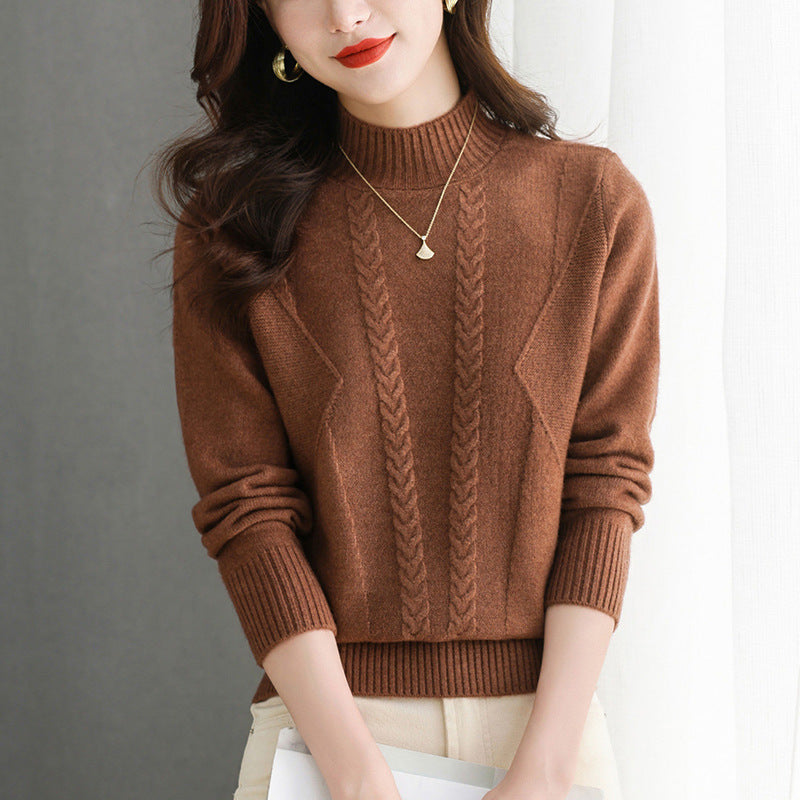 Elegantly Designed Pullover