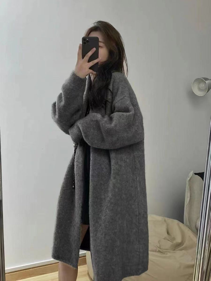 Gracefully Designed Cardigan