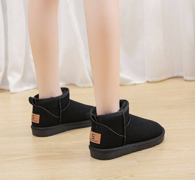 Graceful Orthopedic Boots for Modern Look