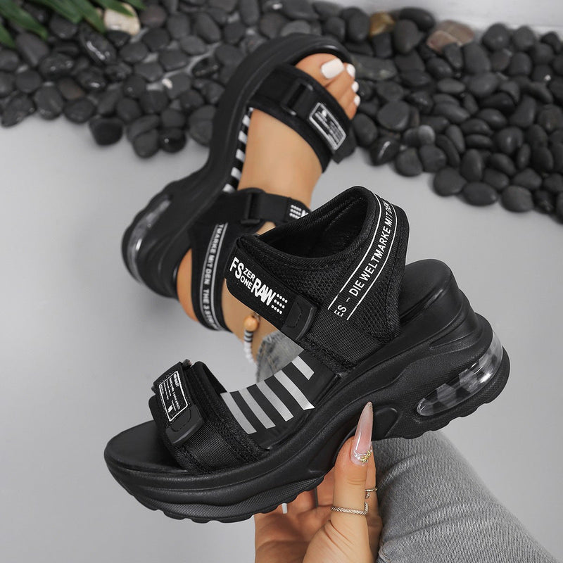 Chic Orthopedic Sandals with Unique Design