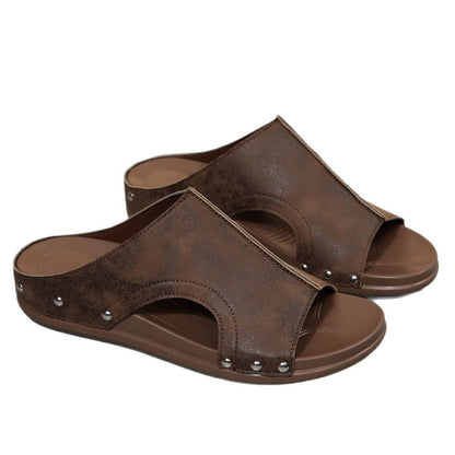 Graceful Orthopedic Sandals for Modern Look