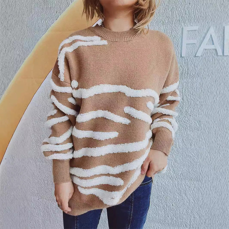 Timeless Vintage Style Pullover