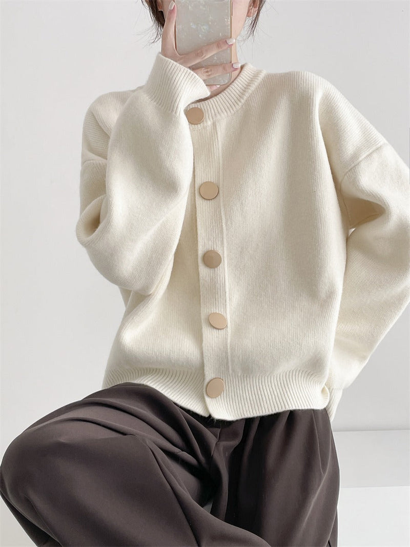 Elegantly Designed Cardigan