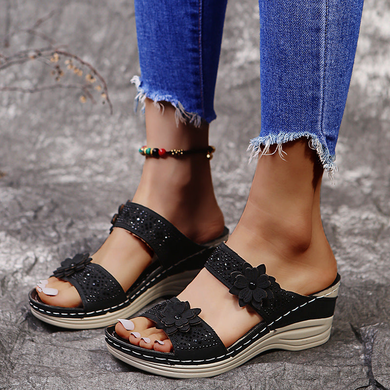 Beautifully Crafted Orthopedic Sandals