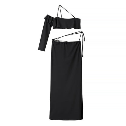Gracefully Designed Garment