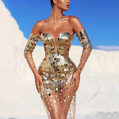 Elegantly Designed Garment