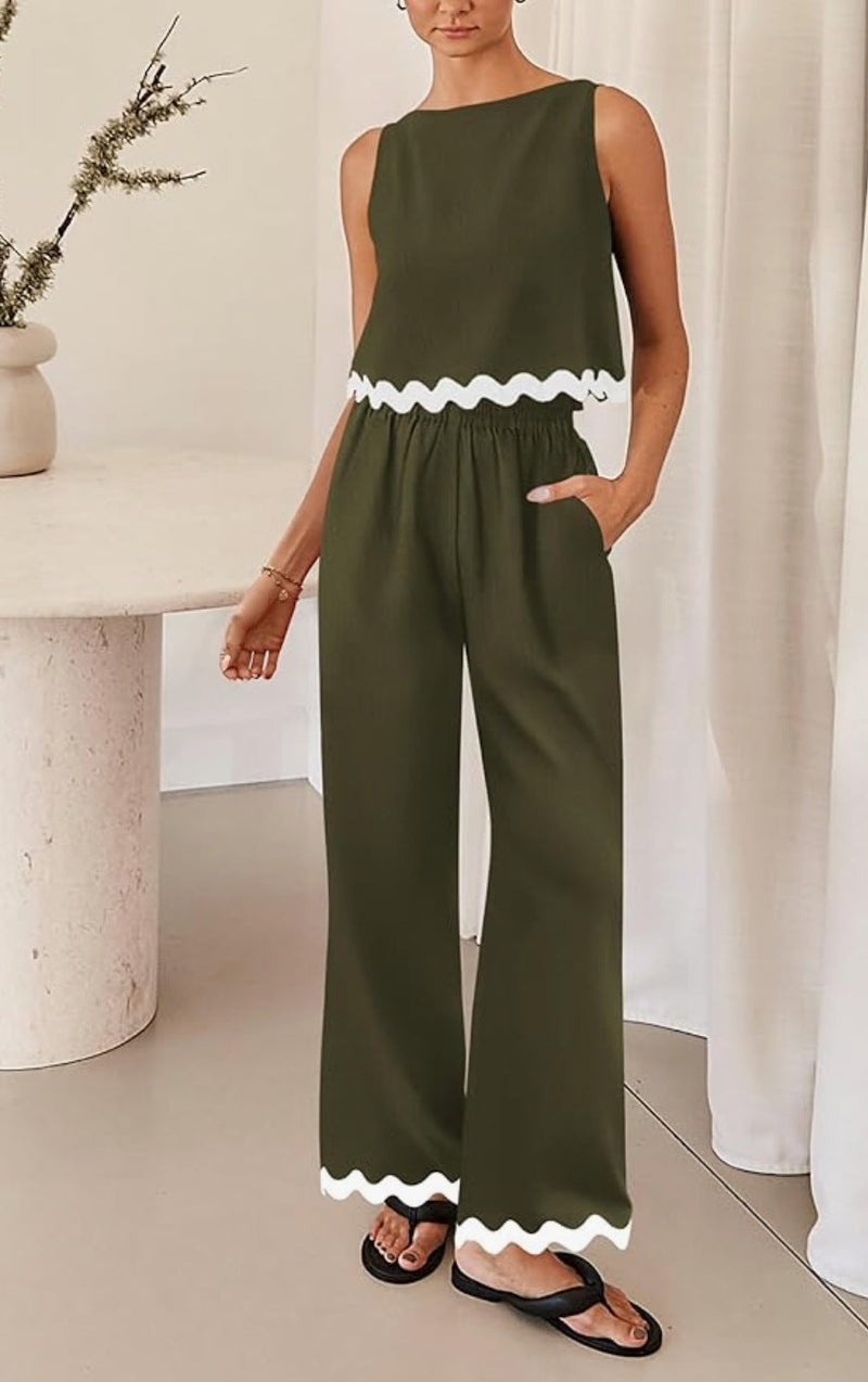 Timeless Vintage Style Garment