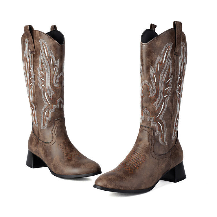 Graceful Orthopedic Boots for Modern Look