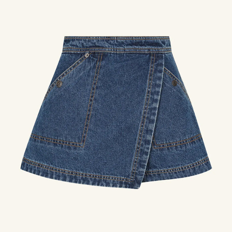 Timeless Vintage Style Garment