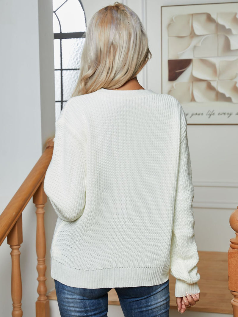 Elegantly Designed Pullover