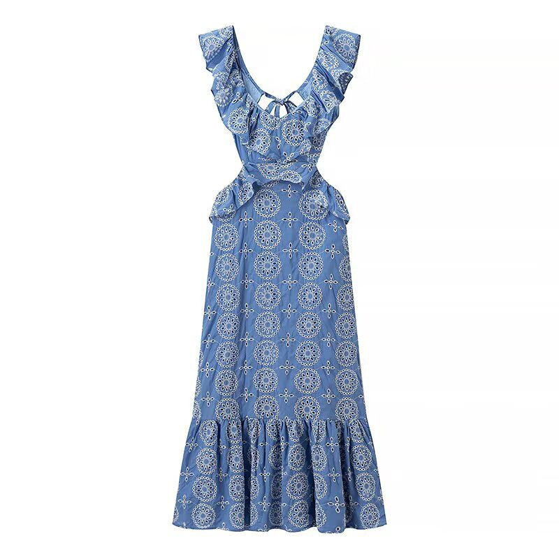 Gracefully Designed Garment