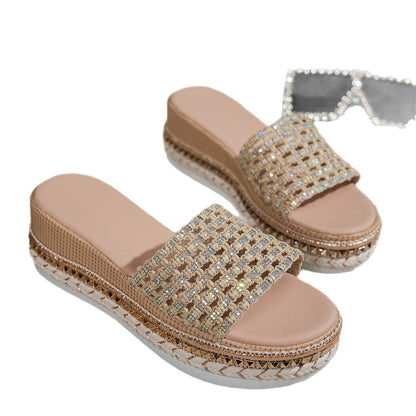 Chic Orthopedic Sandals with Unique Design
