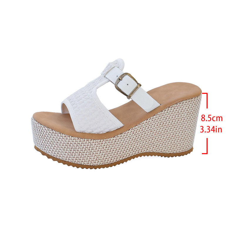 Graceful Orthopedic Sandals for Modern Look