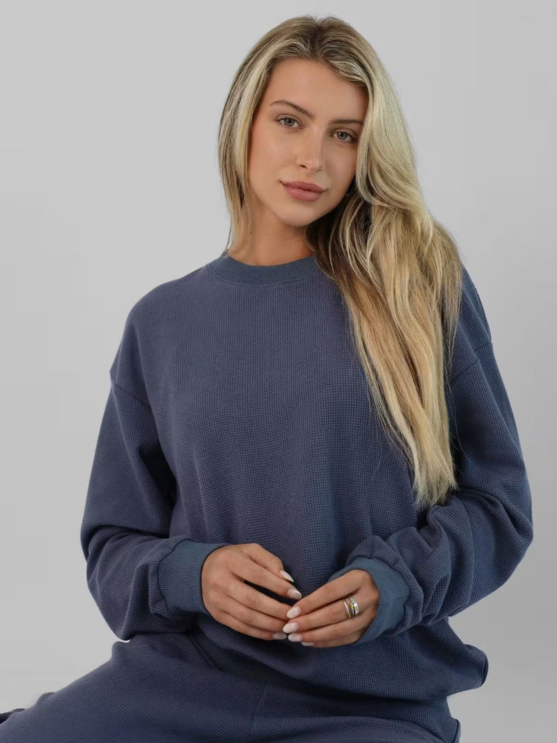 Timeless Vintage Style Pullover
