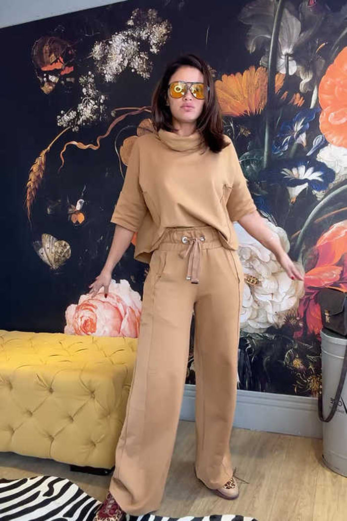 Timeless Vintage Style Garment