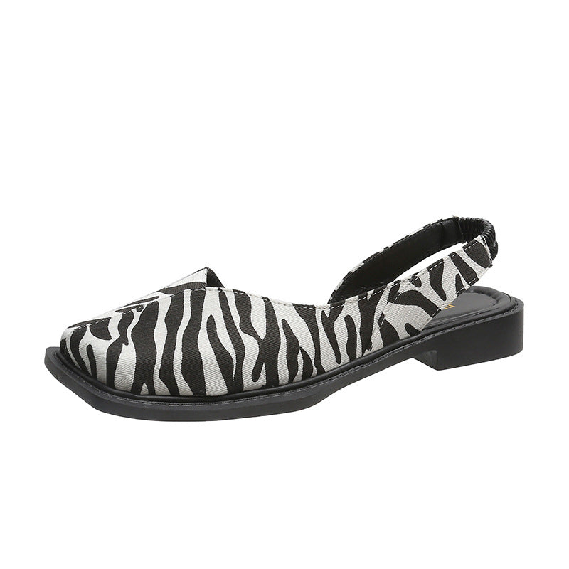 Graceful Orthopedic Sandals for Modern Look