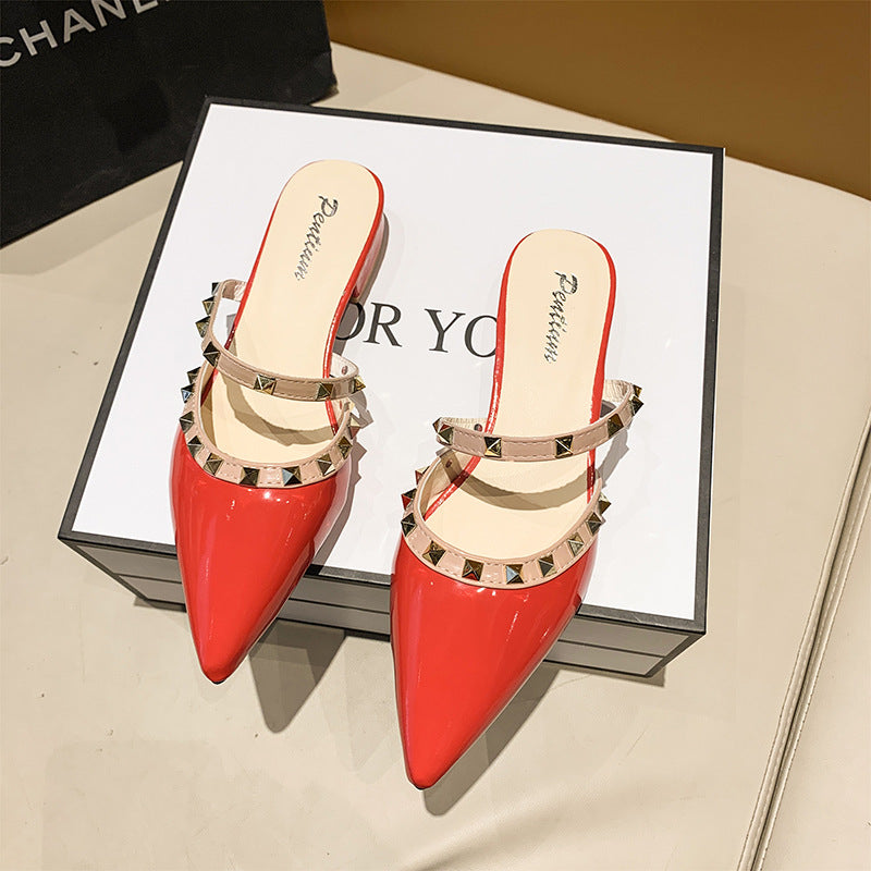 Graceful Orthopedic Sandals for Modern Look