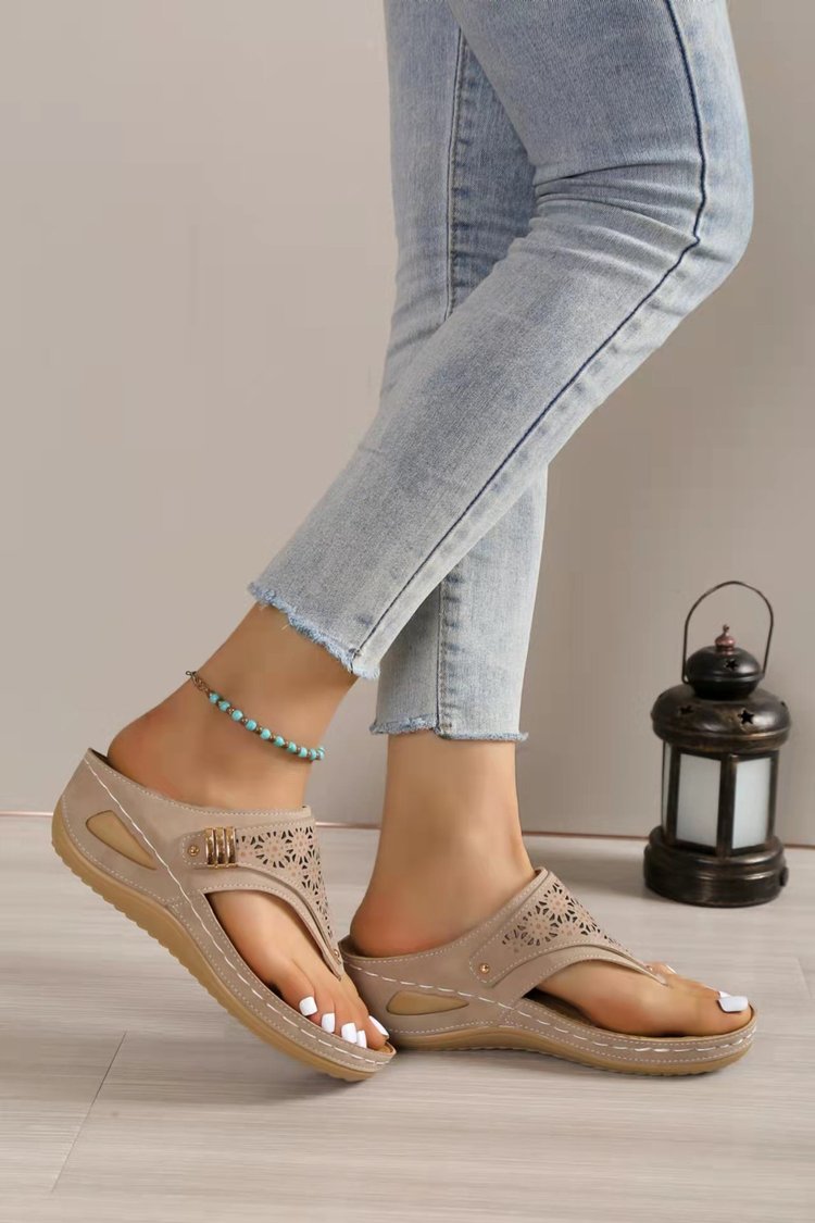 Graceful Orthopedic Sandals for Modern Look