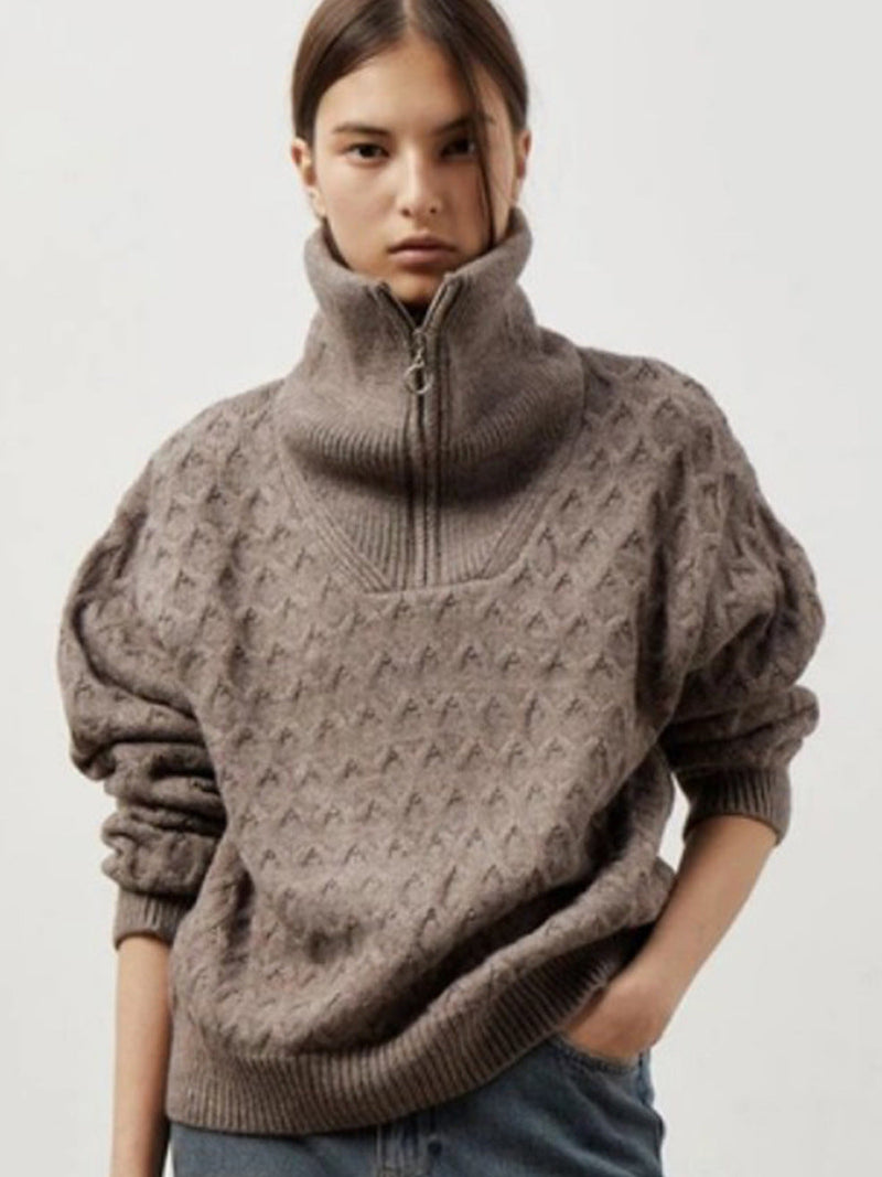 Elegantly Designed Pullover