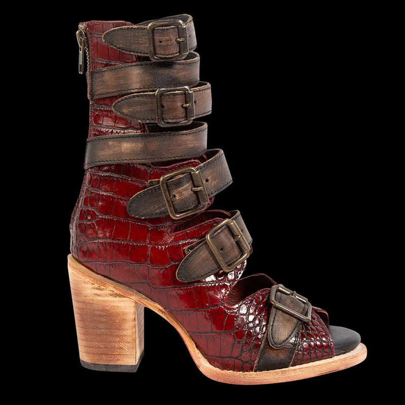 Beautifully Crafted Orthopedic Sandals