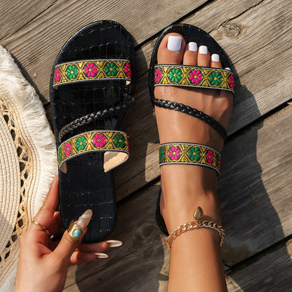 Graceful Orthopedic Sandals for Modern Look